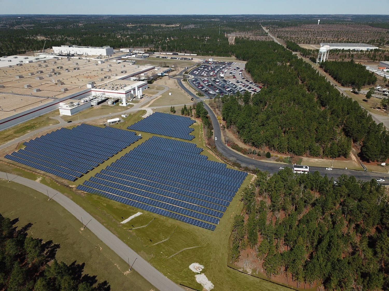 Bridgestone alimenta planta na Carolina do Sul com energia solar