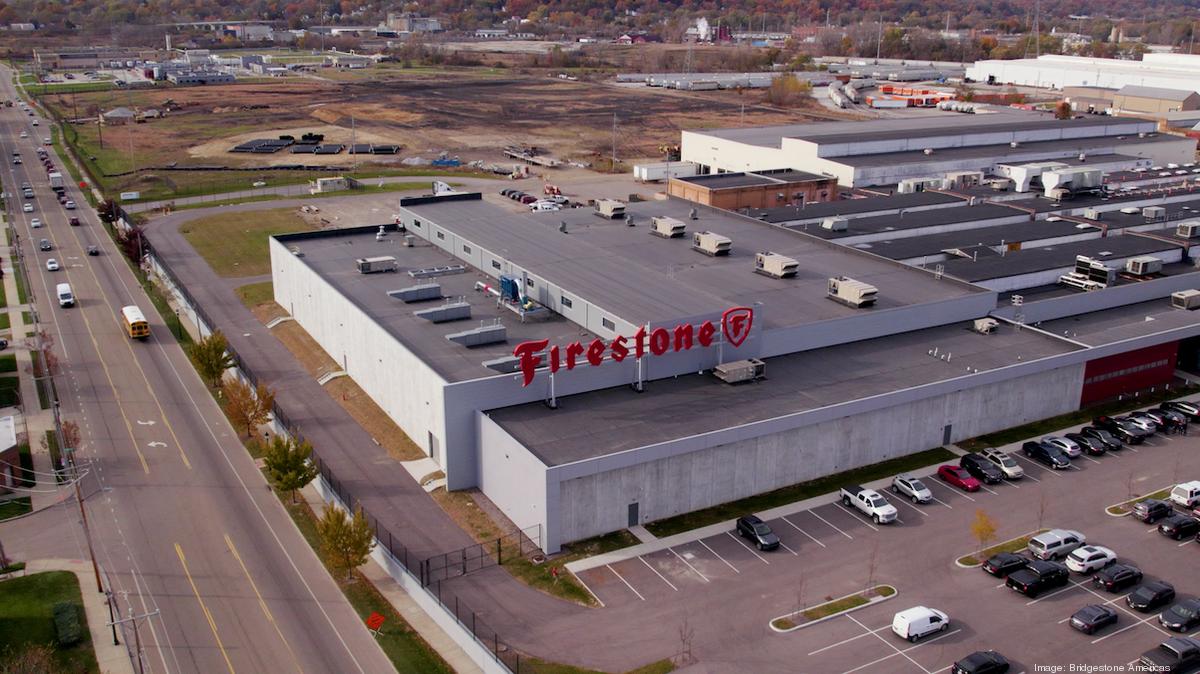 Bridgestone inaugura fábrica de pneus de competição em Akron