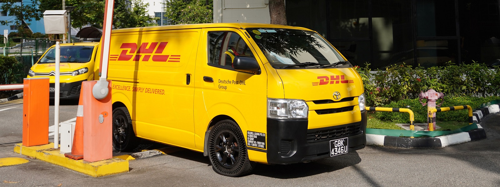 Michelin faz parceria com a DHL Express para testar os pneus à prova de furos Michelin UPTIS