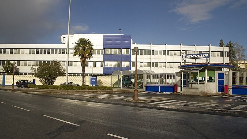 Michelin regulará produção em fábricas espanholas devido ao conflito no Mar Vermelho