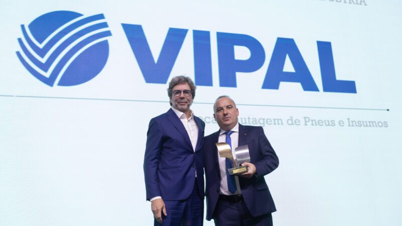 Vipal Borrachas vence o prêmio Maiores do Transporte & Melhores do Transporte 2024 na categoria Recauchutagem de Pneus e Insumos